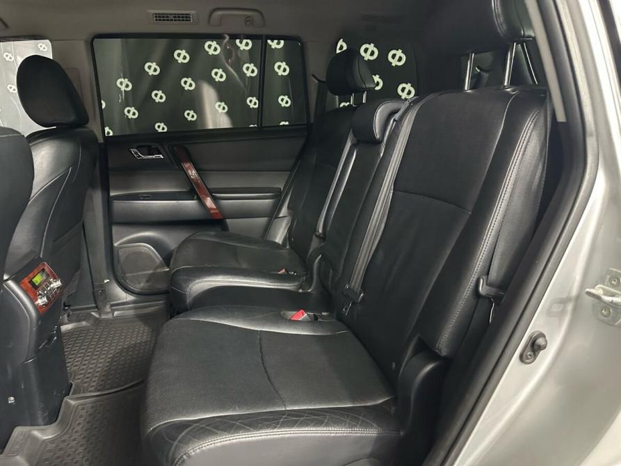 Toyota Highlander II (XU40) Рестайлинг Новосибирск  - изображение 13