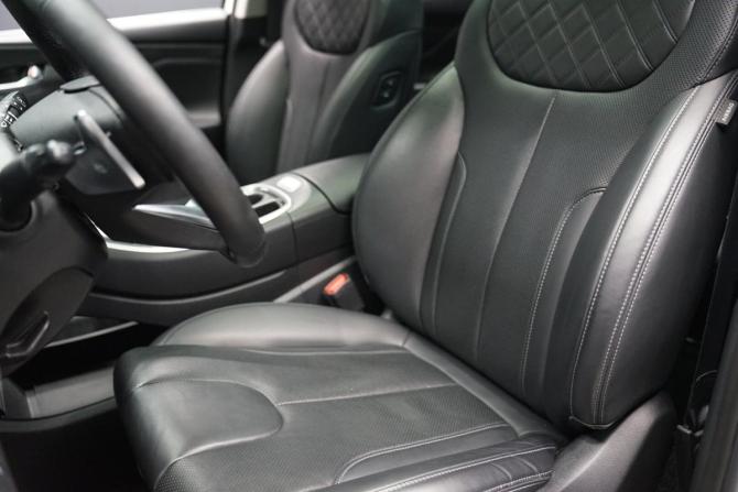 Hyundai Santa Fe IV Рестайлинг с пробегом 2021 года, цена 4 099 000 рублей, 77082 км, внедорожник, Автокод Объявления
