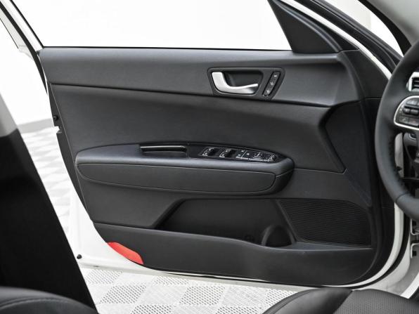 Kia Optima IV с пробегом 2017 года, цена 949 000 рублей, 94169 км, седан, Автокод Объявления