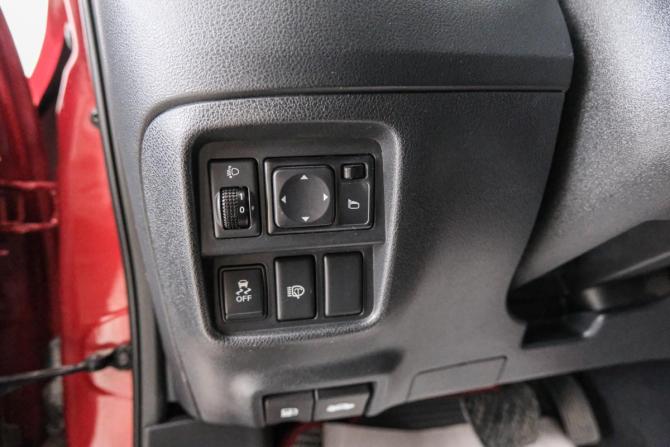 Nissan Juke I с пробегом 2013 года, цена 1 049 000 рублей, 130000 км, внедорожник, Автокод Объявления