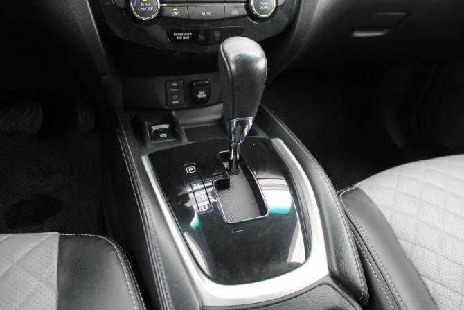 Nissan X-Trail III с пробегом 2015 года, цена 1 450 000 рублей, 175000 км, внедорожник, Автокод Объявления