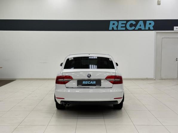 Skoda Superb II Рестайлинг с пробегом 2013 года, цена 1 340 000 рублей, 176470 км, лифтбек, Автокод Объявления