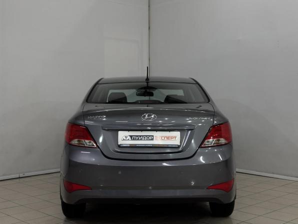 Hyundai Solaris I Рестайлинг с пробегом 2015 года, цена 939 000 рублей, 112771 км, седан, Автокод Объявления
