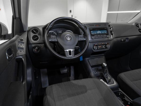 Volkswagen Tiguan I Рестайлинг с пробегом 2012 года, цена 1 495 000 рублей, 130282 км, внедорожник, Автокод Объявления