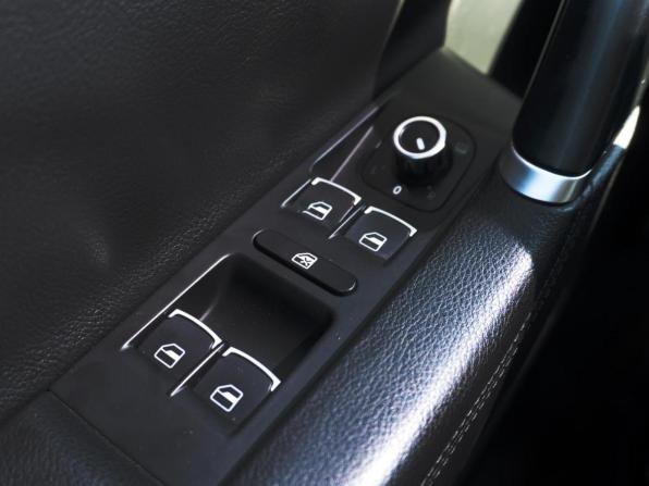 Volkswagen Passat B7 с пробегом 2011 года, цена 1 049 000 рублей, 156630 км, седан, Автокод Объявления