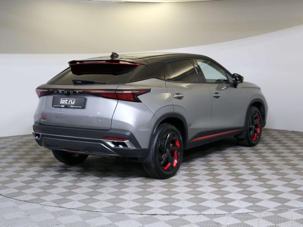 Omoda C5 I с пробегом 2023 года, цена 1 990 000 рублей, 25646 км, внедорожник, Автокод Объявления