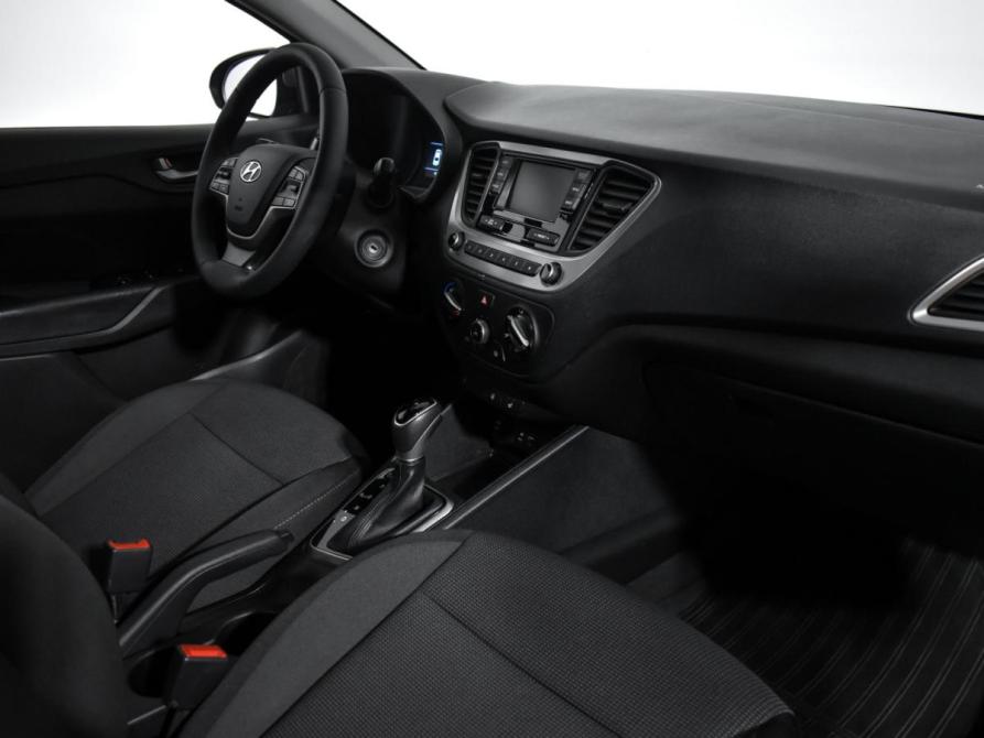 Hyundai Solaris II Санкт-Петербург  - изображение 10