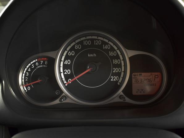 Mazda 2 II Рестайлинг (DE2) с пробегом 2011 года, цена 799 995 рублей, 163274 км, хэтчбек, Автокод Объявления