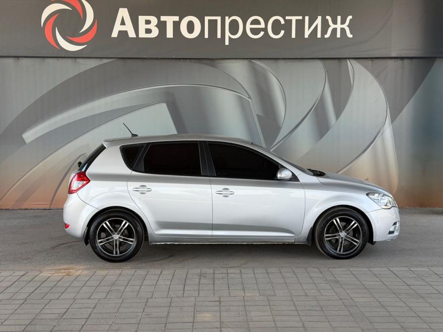 Kia Ceed I Рестайлинг Волгоград  - изображение 4