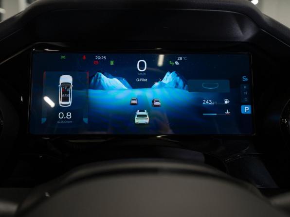 Geely Monjaro I с пробегом 2023 года, цена 3 070 000 рублей, 58127 км, внедорожник, Автокод Объявления