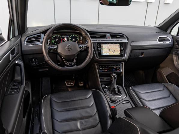 Volkswagen Tiguan II Рестайлинг с пробегом 2021 года, цена 3 998 000 рублей, 99040 км, внедорожник, Автокод Объявления