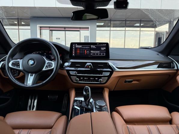 BMW 5 серии VII (G30/G31/G38) Рестайлинг с пробегом 2021 года, цена 4 800 000 рублей, 45496 км, седан, Автокод Объявления