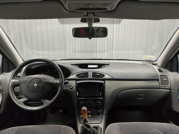 Renault Laguna II с пробегом 2002 года, цена 350 000 рублей, 248342 км, универсал, Автокод Объявления