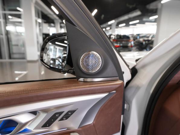 BMW XM с пробегом 2023 года, цена 12 900 000 рублей, 50697 км, внедорожник, Автокод Объявления
