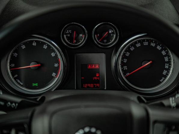 Opel Mokka I с пробегом 2014 года, цена 979 000 рублей, 129877 км, внедорожник, Автокод Объявления