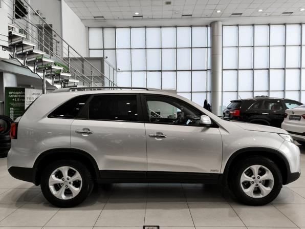 Kia Sorento II Рестайлинг с пробегом 2012 года, цена 1 350 000 рублей, 195479 км, внедорожник, Автокод Объявления