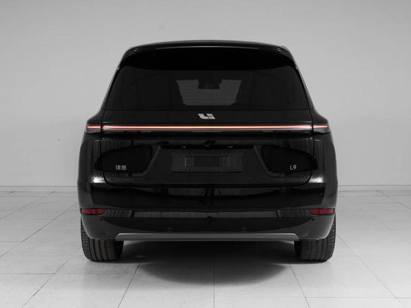 Li Auto (Lixiang) L9 I Рестайлинг с пробегом 2025 года, цена 8 989 000 рублей, 20 км, внедорожник, Автокод Объявления