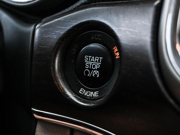 Jeep Grand Cherokee IV (WK2) Рестайлинг с пробегом 2014 года, цена 3 099 000 рублей, 92261 км, внедорожник, Автокод Объявления