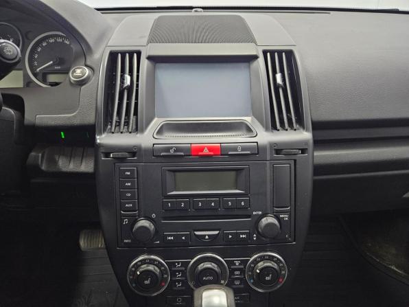 Land Rover Freelander II с пробегом 2010 года, цена 1 077 000 рублей, 197428 км, внедорожник, Автокод Объявления