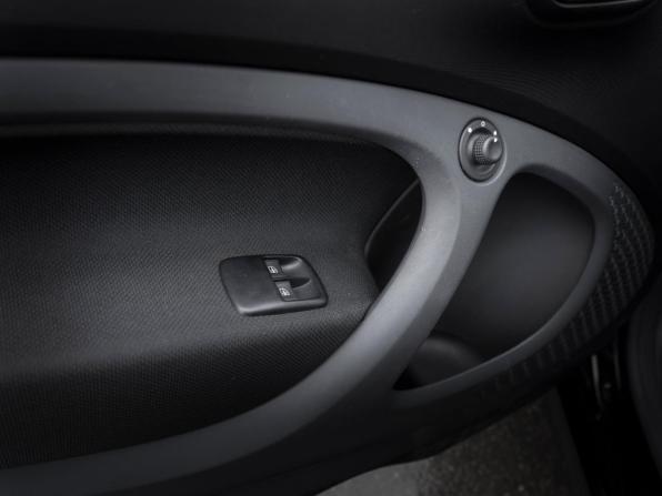 Smart Fortwo III с пробегом 2016 года, цена 990 000 рублей, 134088 км, хэтчбек, Автокод Объявления