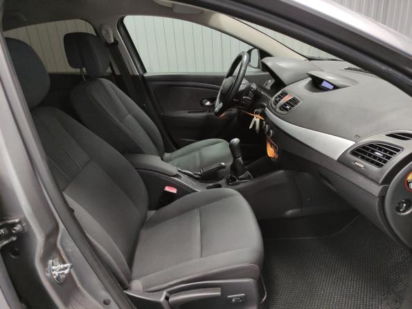 Renault Fluence I с пробегом 2011 года, цена 595 000 рублей, 195114 км, седан, Автокод Объявления