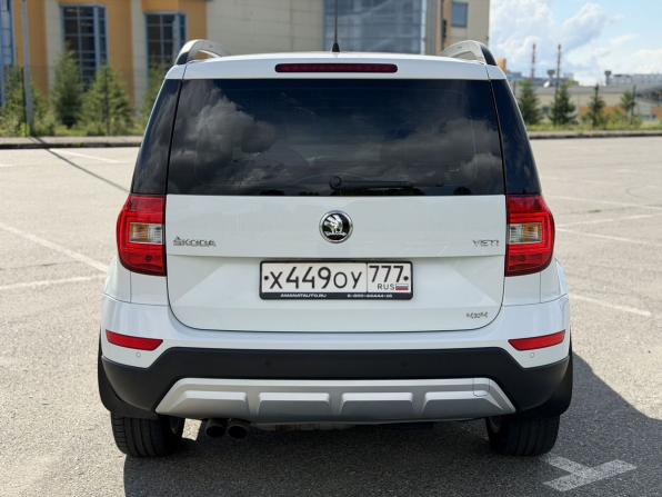 Skoda Yeti I Рестайлинг с пробегом 2016 года, цена 1 650 000 рублей, 131200 км, внедорожник, Автокод Объявления