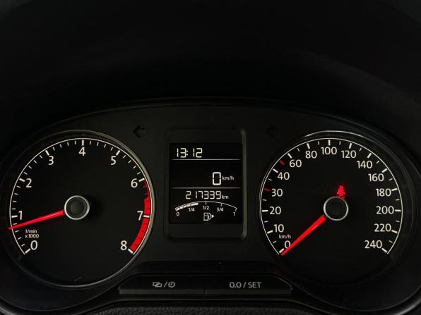 Volkswagen Polo V Рестайлинг с пробегом 2018 года, цена 910 000 рублей, 217339 км, седан, Автокод Объявления