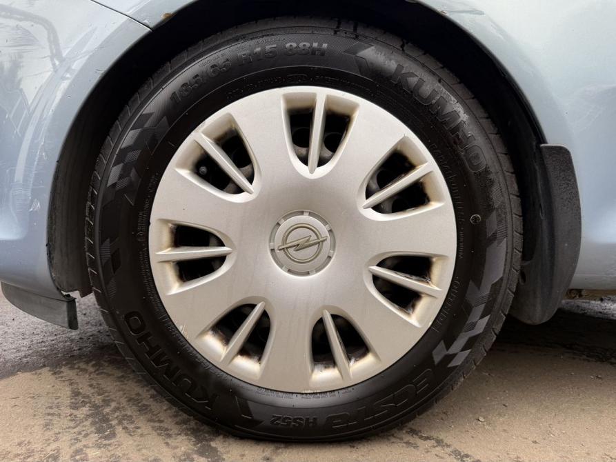 Opel Corsa D Москва  - изображение 9