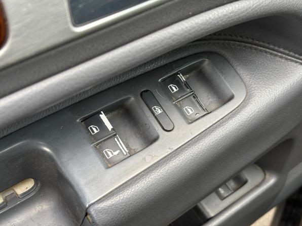 Volkswagen Touareg I с пробегом 2004 года, цена 592 000 рублей, 241835 км, внедорожник, Автокод Объявления