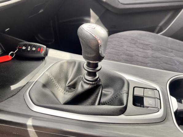 Haval Jolion I с пробегом 2023 года, цена 1 720 000 рублей, 43597 км, внедорожник, Автокод Объявления