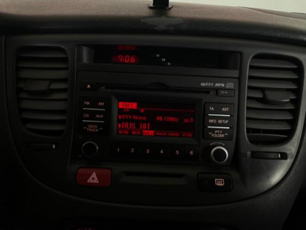 Kia Rio II Рестайлинг с пробегом 2010 года, цена 439 000 рублей, 216177 км, хэтчбек, Автокод Объявления