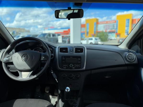 Renault Sandero II с пробегом 2017 года, цена 950 000 рублей, 120064 км, хэтчбек, Автокод Объявления