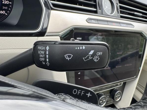 Volkswagen Passat B8 с пробегом 2018 года, цена 1 899 000 рублей, 206018 км, седан, Автокод Объявления