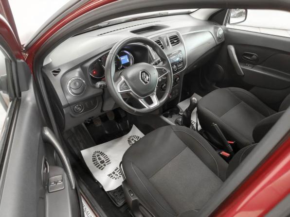 Renault Sandero II Рестайлинг с пробегом 2018 года, цена 1 067 300 рублей, 87225 км, хэтчбек, Автокод Объявления