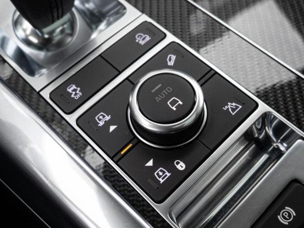 Land Rover Range Rover Sport II Рестайлинг с пробегом 2020 года, цена 9 350 000 рублей, 72154 км, внедорожник, Автокод Объявления
