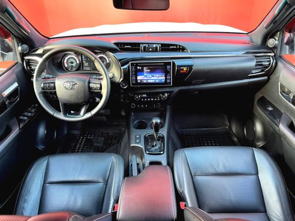 Toyota Hilux VIII с пробегом 2020 года, цена 4 150 000 рублей, 134200 км, offers.body_type.unknown, Автокод Объявления