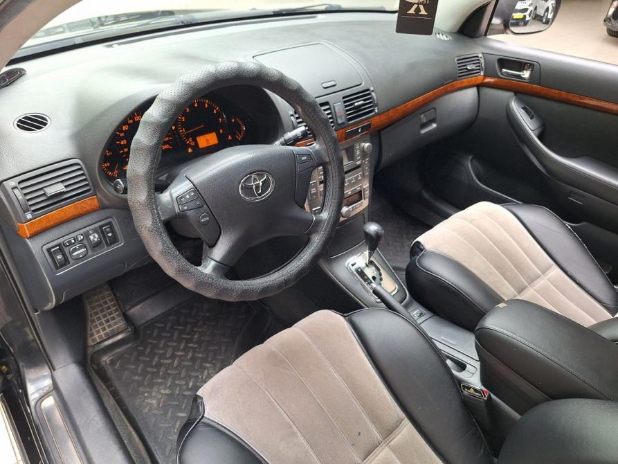 Toyota Avensis II Рестайлинг Челябинск  - изображение 8