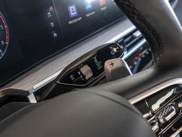 Chery Arrizo 8 с пробегом 2024 года, цена 2 050 000 рублей, 30092 км, седан, Автокод Объявления