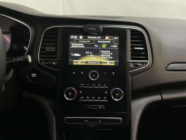 Renault Megane IV с пробегом 2018 года, цена 1 350 000 рублей, 178586 км, универсал, Автокод Объявления