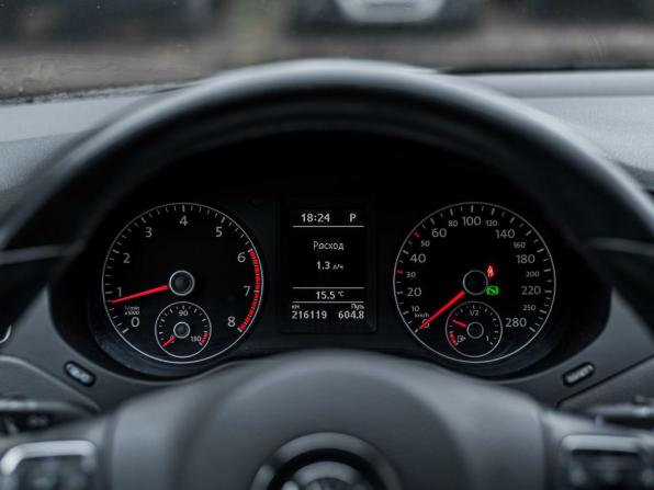 Volkswagen Jetta VI с пробегом 2014 года, цена 850 000 рублей, 215967 км, седан, Автокод Объявления