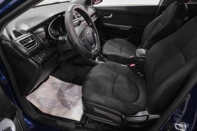 Kia Rio III с пробегом 2015 года, цена 1 049 000 рублей, 140000 км, хэтчбек, Автокод Объявления