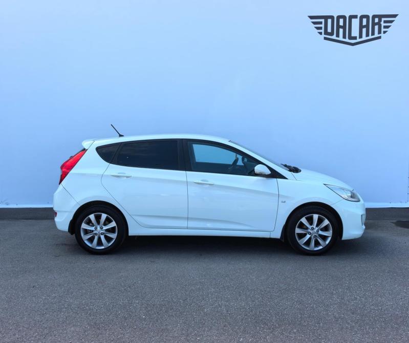Hyundai Solaris I Санкт-Петербург  - изображение 4