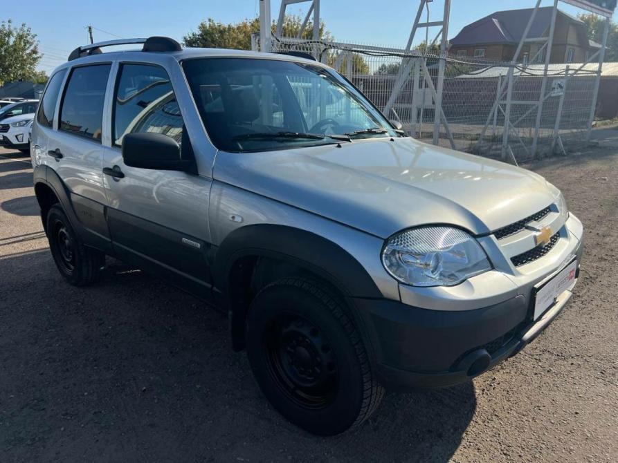 Chevrolet Niva I Рестайлинг Нижнекамск  - изображение 4