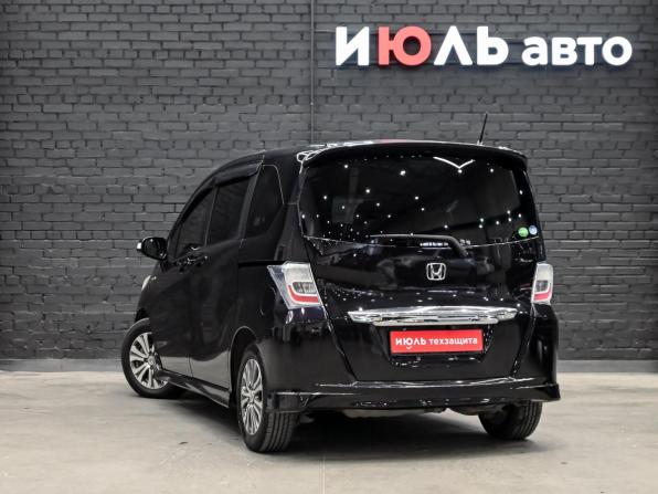 Honda Freed I Рестайлинг с пробегом 2012 года, цена 870 000 рублей, 279725 км, компактвэн, Автокод Объявления