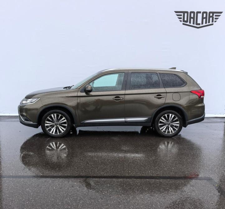 Mitsubishi Outlander III Рестайлинг 3 Санкт-Петербург  - изображение 3