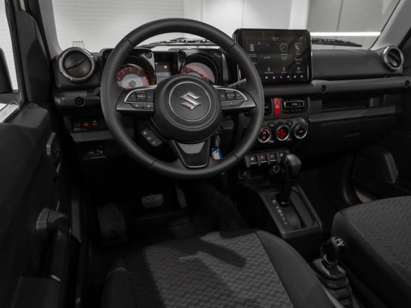Suzuki Jimny IV с пробегом 2025 года, цена 4 400 000 рублей, 25 км, внедорожник, Автокод Объявления