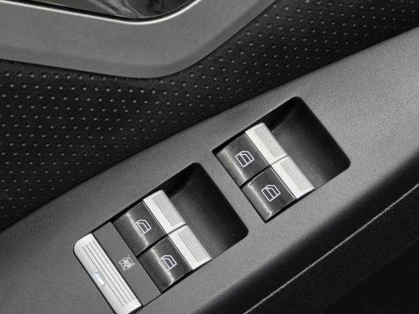Lifan X60 I Рестайлинг 2 с пробегом 2017 года, цена 799 000 рублей, 63674 км, внедорожник, Автокод Объявления
