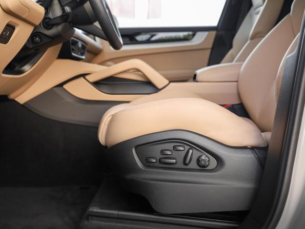 Porsche Cayenne III Рестайлинг с пробегом 2025 года, цена 17 490 000 рублей, 6114 км, внедорожник, Автокод Объявления