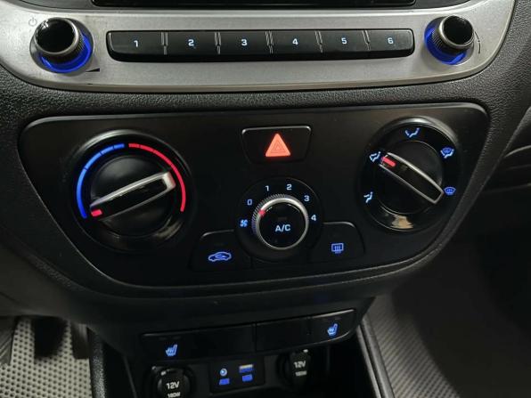 Hyundai Solaris II с пробегом 2018 года, цена 1 246 300 рублей, 95151 км, седан, Автокод Объявления