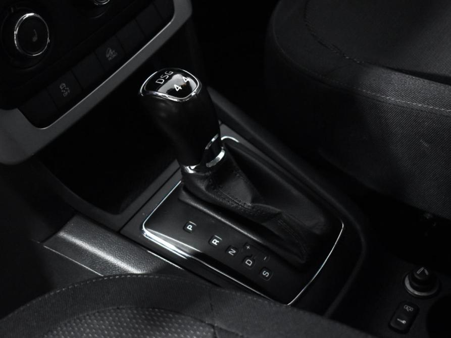 Skoda Yeti I Санкт-Петербург  - изображение 12